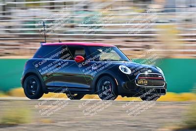 media/Oct-18-2025-Extreme Speed (Sat) [[d6d7e1fef1]]/Group 5/Session 3 (Turn 1)/